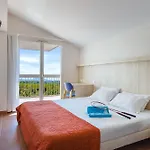 Village Vacances Azureva Frejus